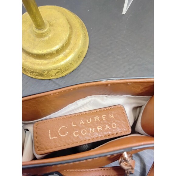 LC Lauren Conrad  Small Crossbody Bag From Kohl’s 9”x7” Adjustable Strap - Picture 6 of 6